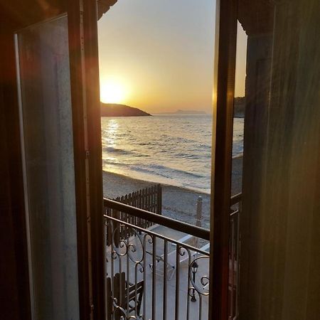 Volakas Beachfront Suites Rethymno  Екстер'єр фото
