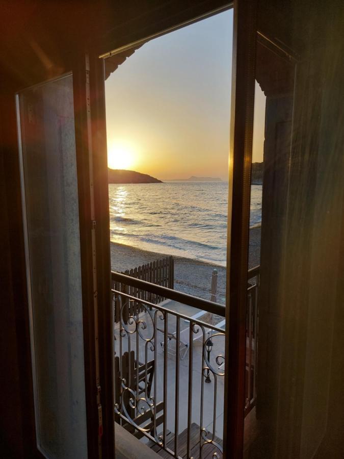 Volakas Beachfront Suites Rethymno  Екстер'єр фото
