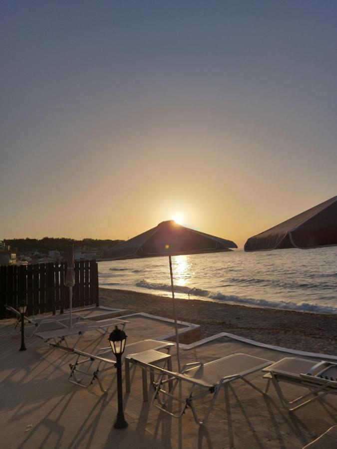 Volakas Beachfront Suites Rethymno  Екстер'єр фото