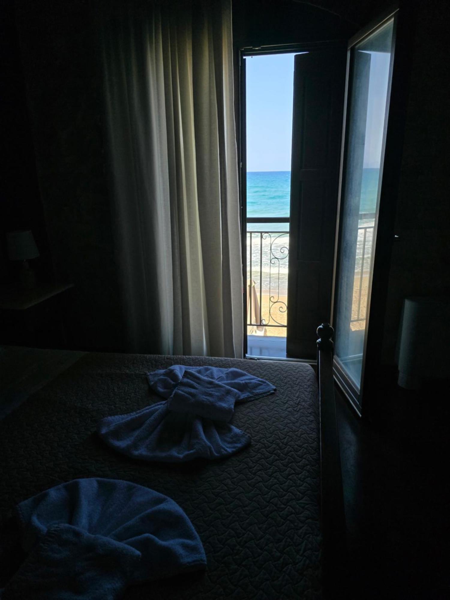 Volakas Beachfront Suites Rethymno  Екстер'єр фото